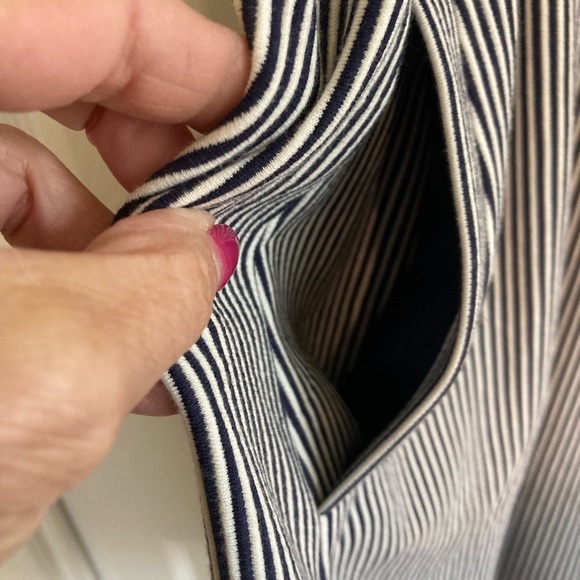 🍀Banana Republic Black & White Stripe Sleeveless Skater Dress - Picture 3 of 5